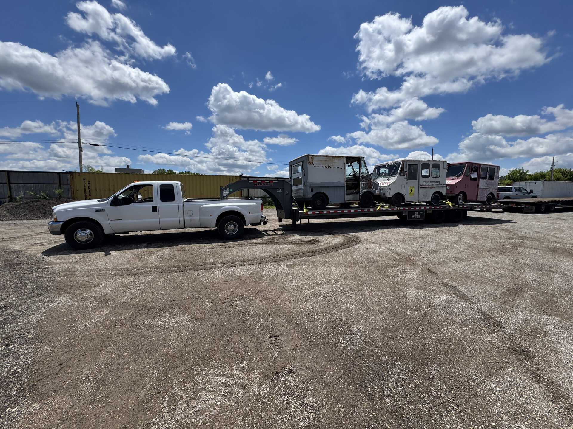Emergency & After-Hours Hauling
